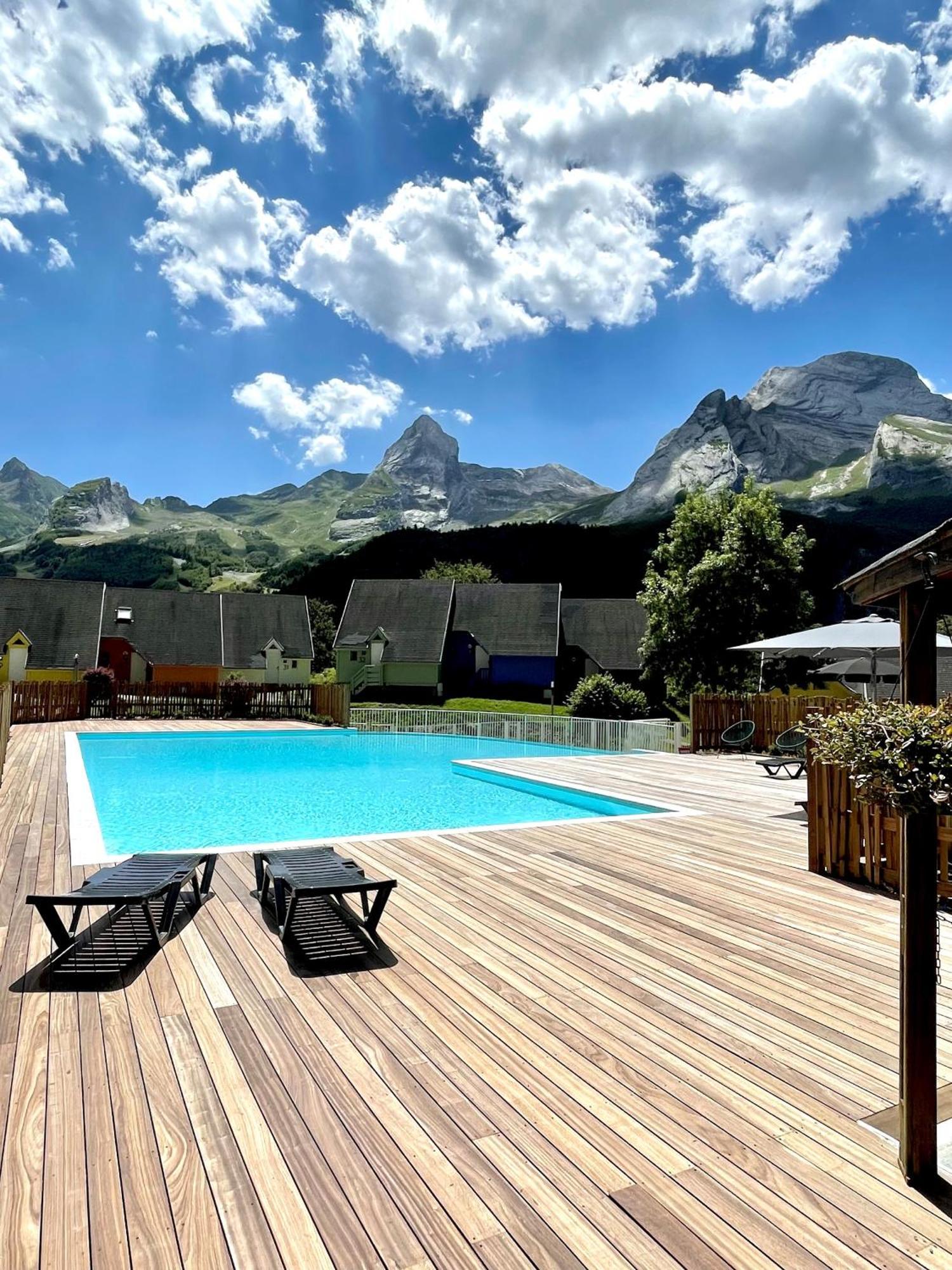 غوريت Iskoe Chalets-Hoetel, Col D'Aubisque المظهر الخارجي الصورة